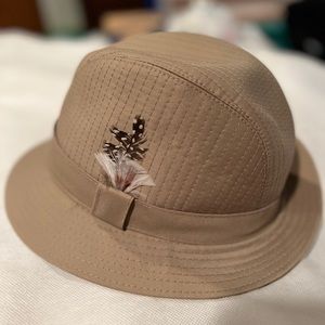 Vintage Burberry hat with Feather Accent
